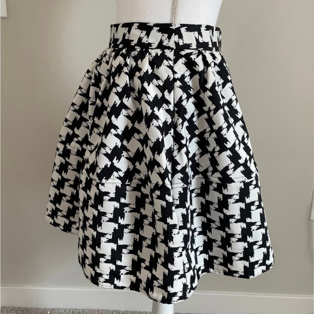 Express Houndstooth Skirt